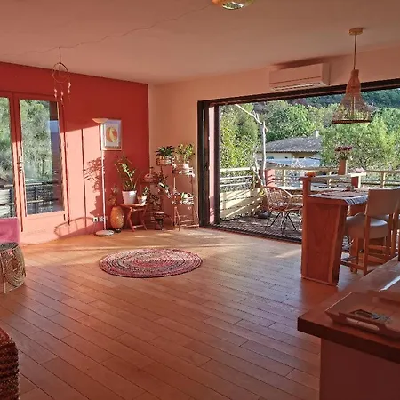Duplex Orange Oasis Venkovský dům *